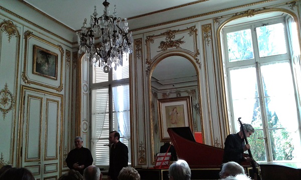 Salon de l'hôtel de Noailles, Saint-Germain-en-Laye. Salon de l'hôtel de Noailles, Saint-Germain-en-Laye.