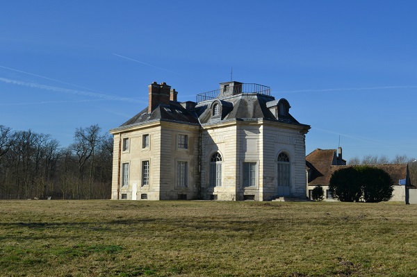 Arrière du Pavillon de La Muette Arrière du Pavillon de La Muette